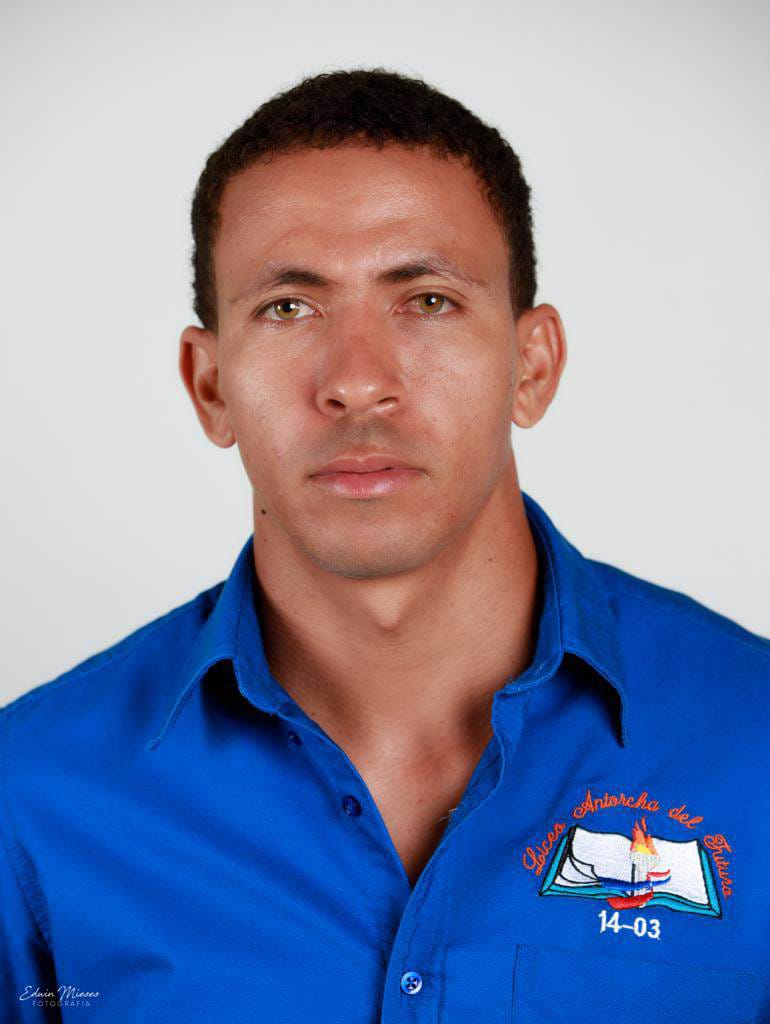 Dabel Emilio Reyes Adames,